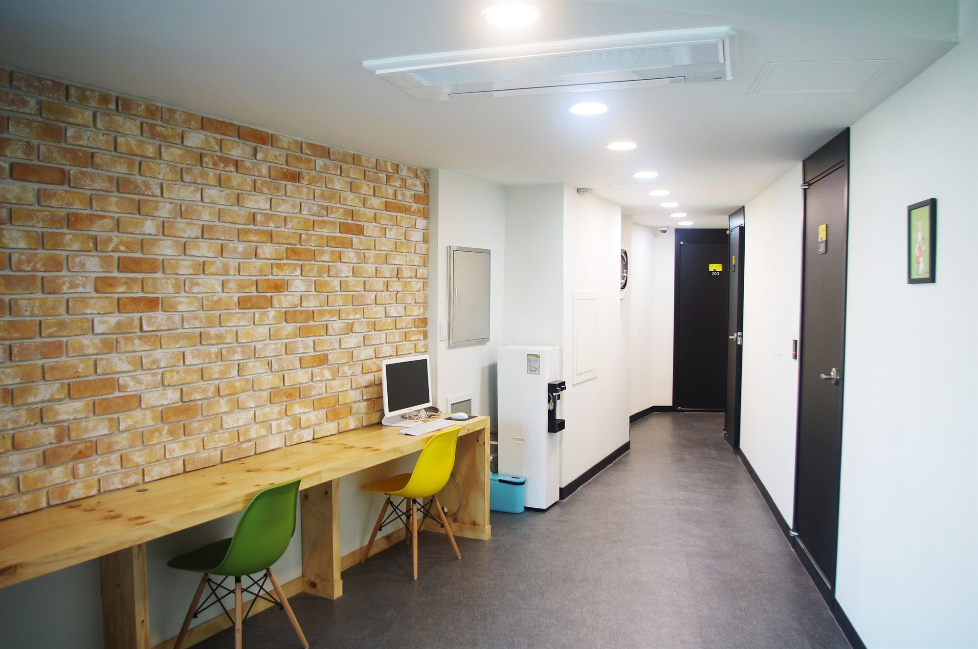 24 Guesthouse Yeosu Exterior photo