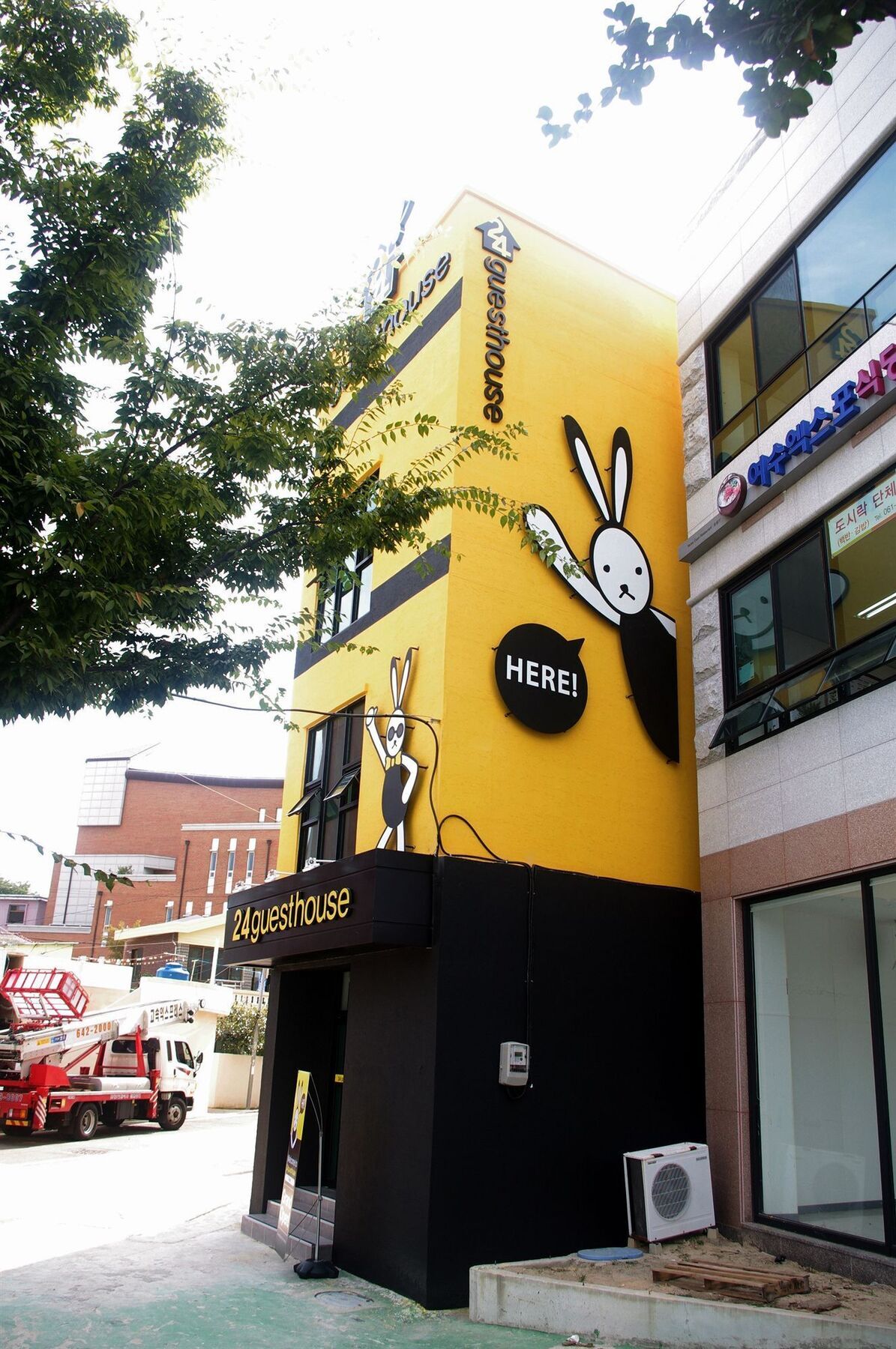 24 Guesthouse Yeosu Exterior photo