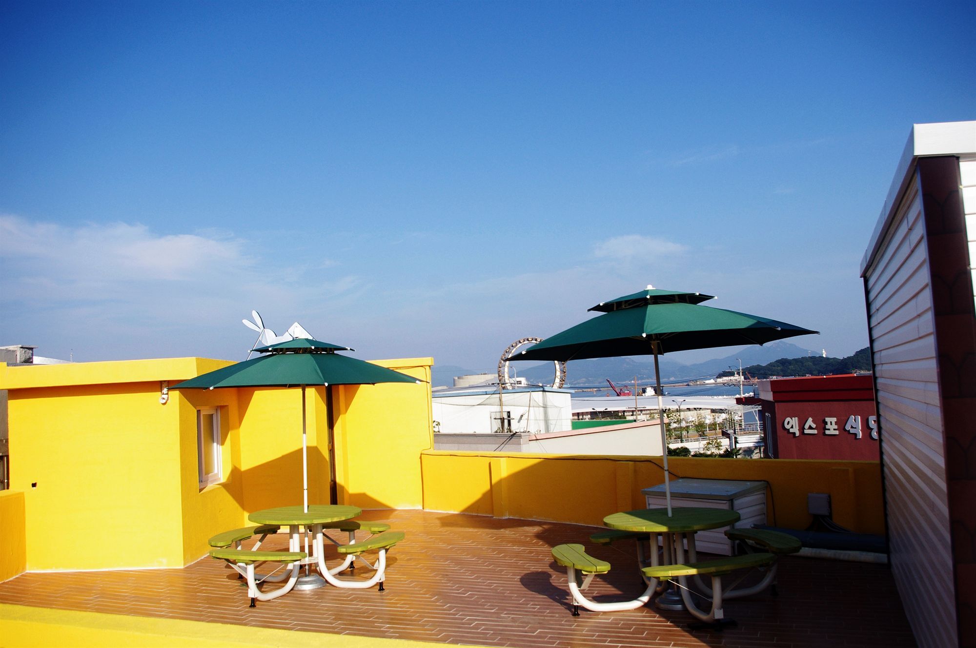 24 Guesthouse Yeosu Exterior photo
