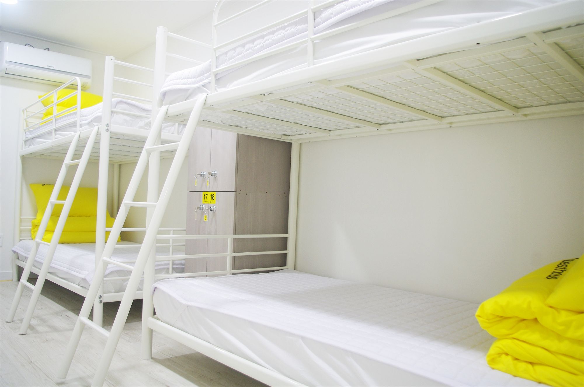 24 Guesthouse Yeosu Exterior photo